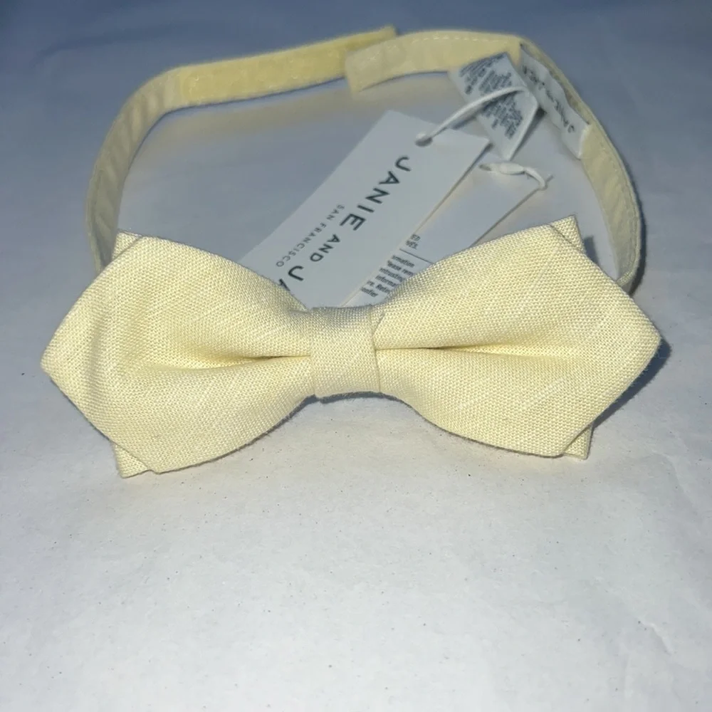 Janie and Jack Linen Bowtie - NWT -